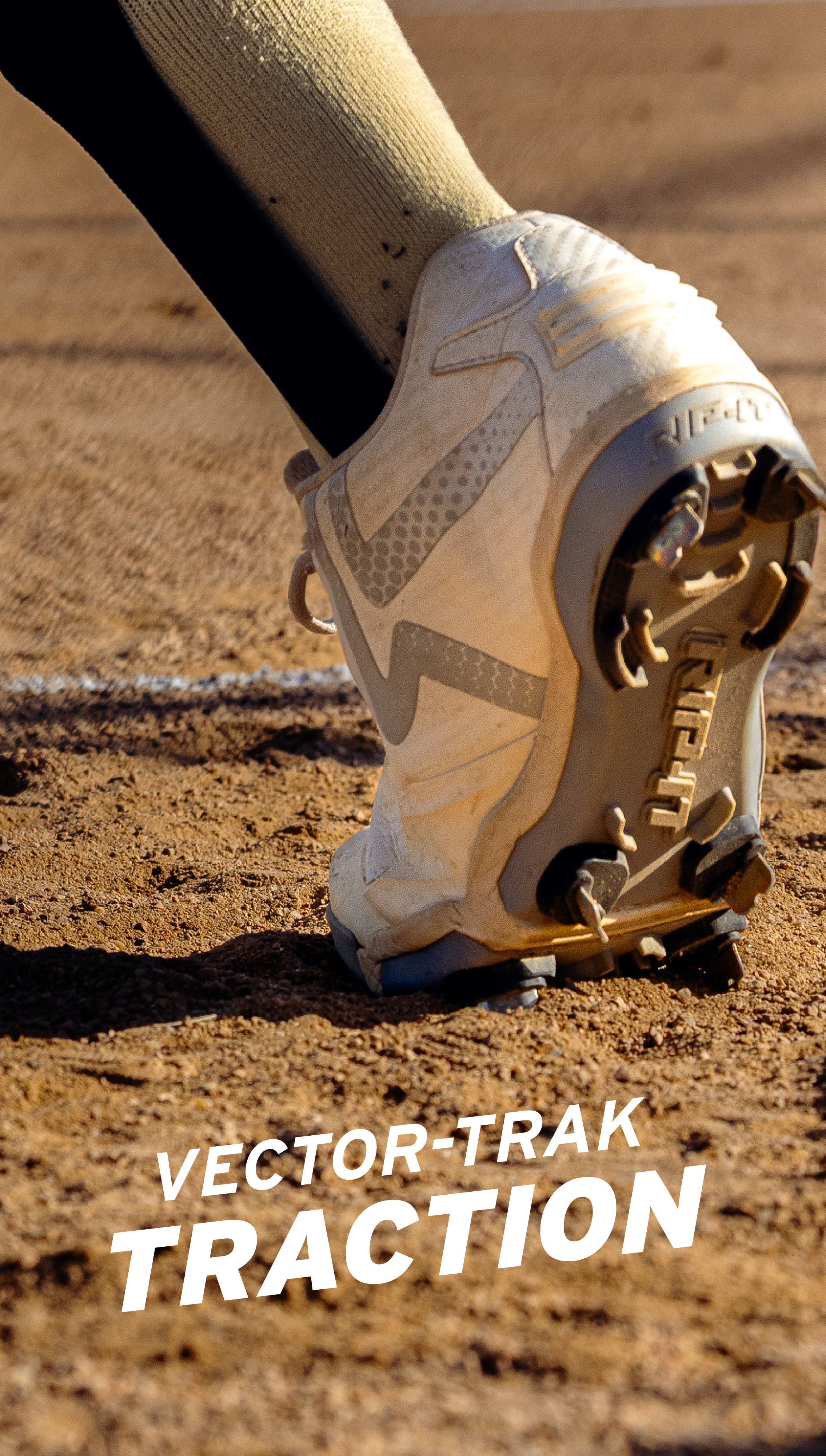 Women's Ringor Pro 2 Metal Softball Cleat.